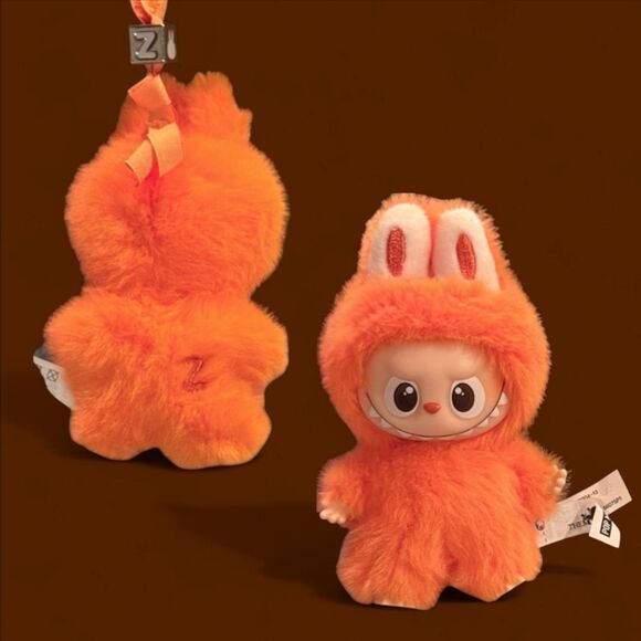 Pop Mart Pin For Love Labubu - Z - Picture 4 of 16